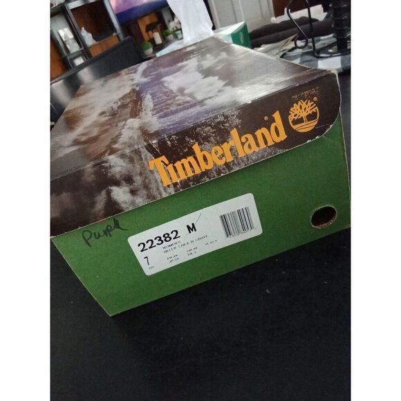 Timberland grape purple swede boots size 7 M in box #22382 - Picture 9 of 10